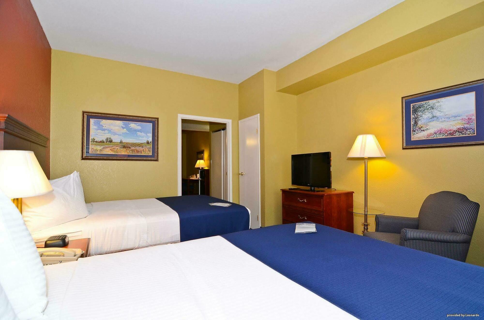 Best Western Executive Inn&Suites Grand Rapids Exterior foto